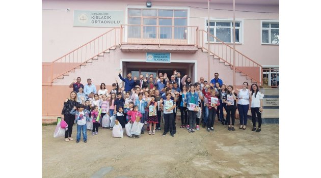 Ülkü Ocakları, Kışlacık Köy Okuluna Yardım Gönderdi