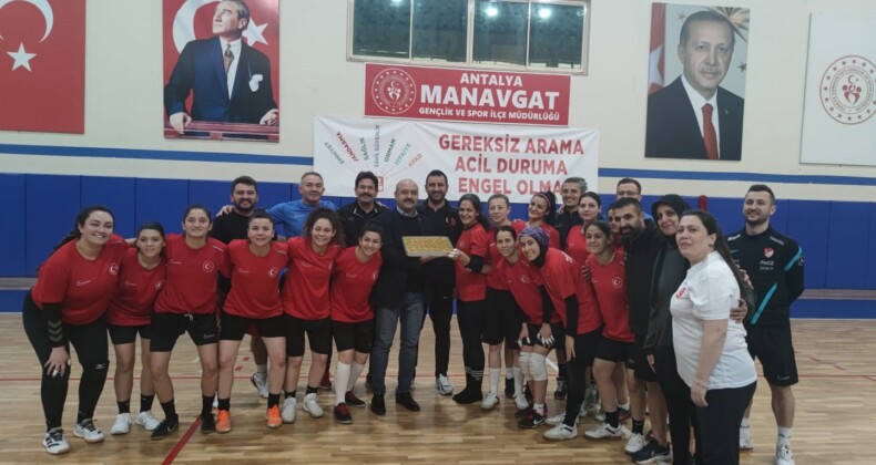 İşitme Engelliler Futsal Kadın Milli Takımı’nda hedef şampiyonluk