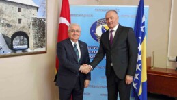 Milli Savunma Bakanı Güler, Bosna Hersekli mevkidaşı Helez ile bir araya geldi