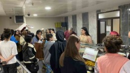 Şırnak’ta üniversiteli öğrencilere yöresel yemekler ikram edildi