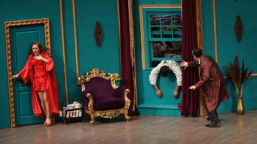 Türk Tiyatrosu’nda bir ilk: İlk kez bir devam oyunu sahnelendi